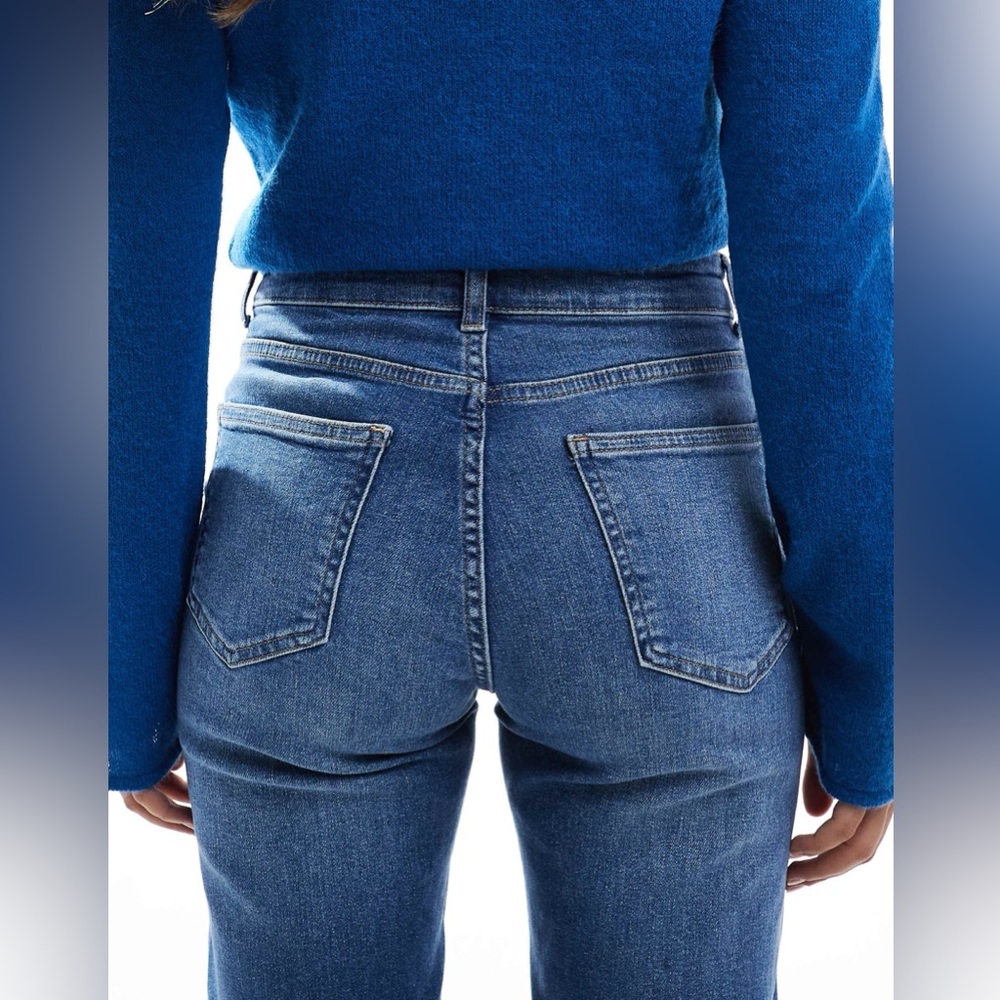 Only Blue Straight Leg Jeans - Picture 4 of 10